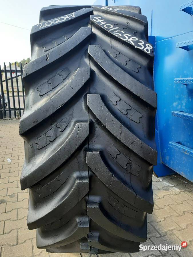 Opona używana rolnicza 54065R38 BKT AGRIMAX 1700 Rolnictwo Zaścianki