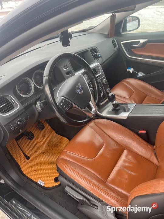 Volvo V60 Momentum komputer pokładowy łódzkie sprzedam