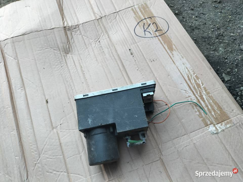 AUDI A3 8L A4 8L0862257 POMPKA CENTRALNEGO ZAMKA Kamień-Kolonia