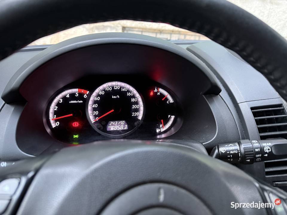 Mazda 5 wymaga napraw