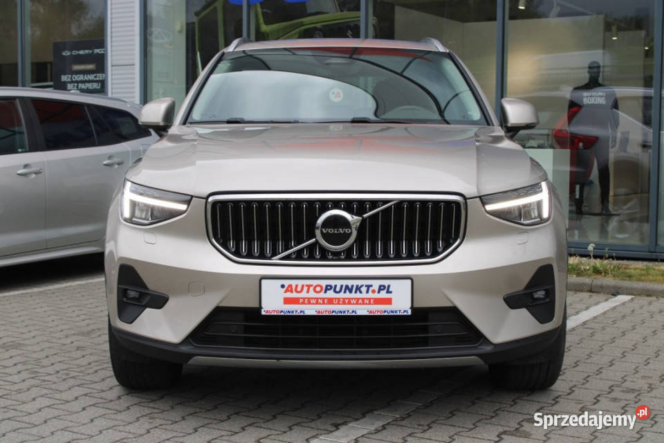 Volvo XC40 2022r FVAT23 FullLED Kamera CARPLAY Rok produkcji 2022 Pozostałe Bielsko-Biała