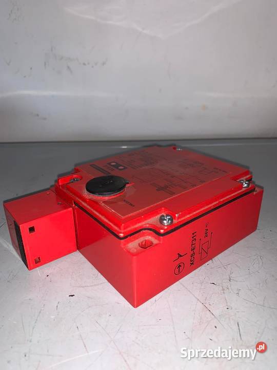 Safety limit switch Telemecanique XCSE7311 mazowieckie Warszawa