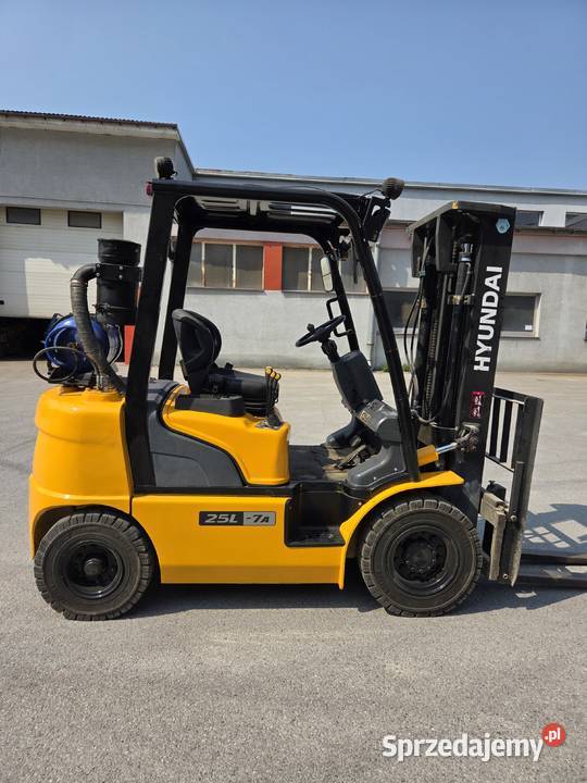 Wózek widłowy Hyundai 25L7A 100 sprawny świętokrzyskie Końskie