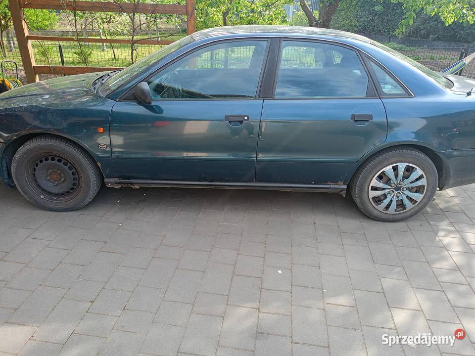 Sprzedam Audi A4 1994r nieuszkodzony Staroźreby