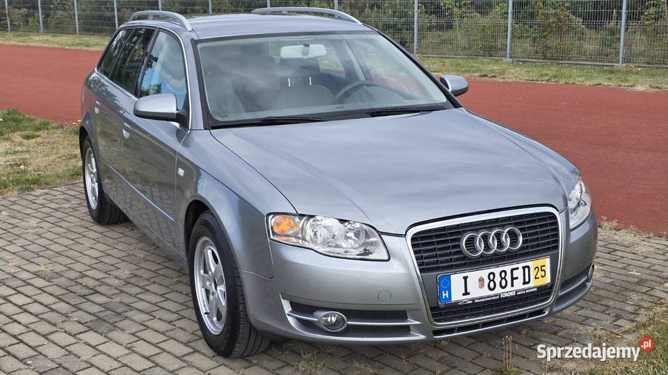 Audi A4 Avant 16 MPI 102 konie mech Prosty i aluminiowe felgi Radom