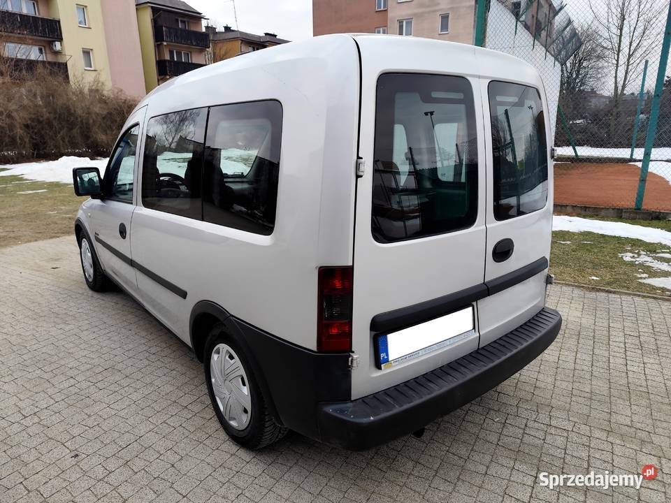 Opel Combo 17 Di 20034 Osobowe podkarpackie