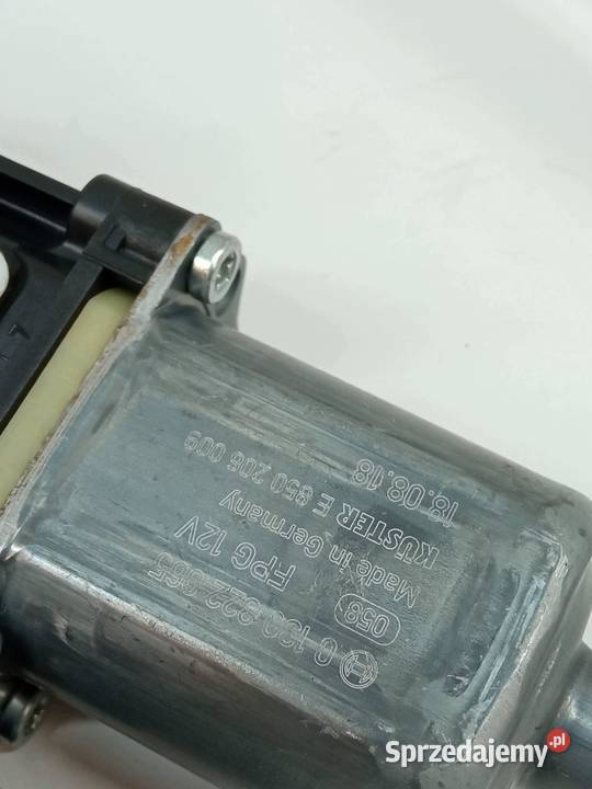 MECHANIZM SZYBY PRAWY PRZÓD 2Q2959882 Skoda