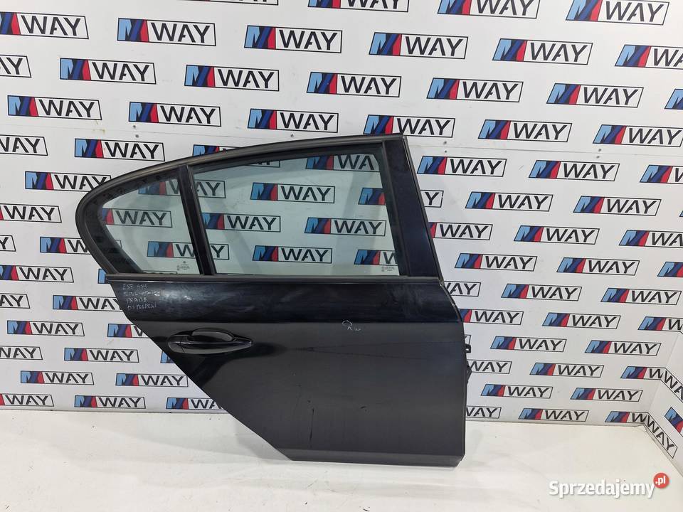 BMW E87 DRZWI PRAWY TYŁ TYLNE 475 BLACK SAPHIRE osobowe