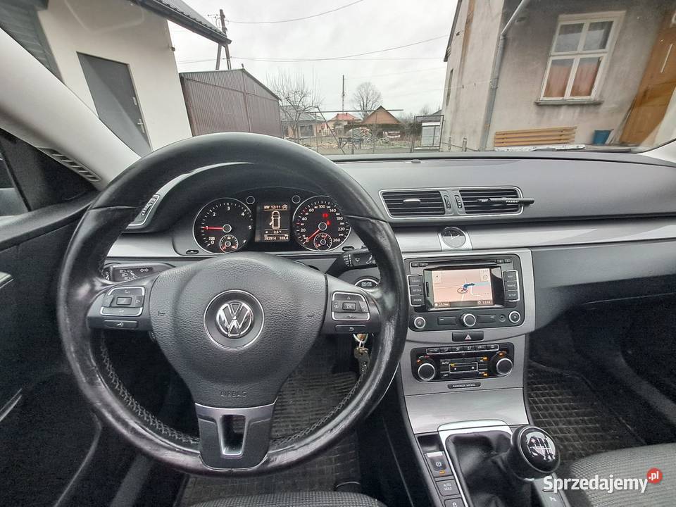 Volkswagen b7 2011