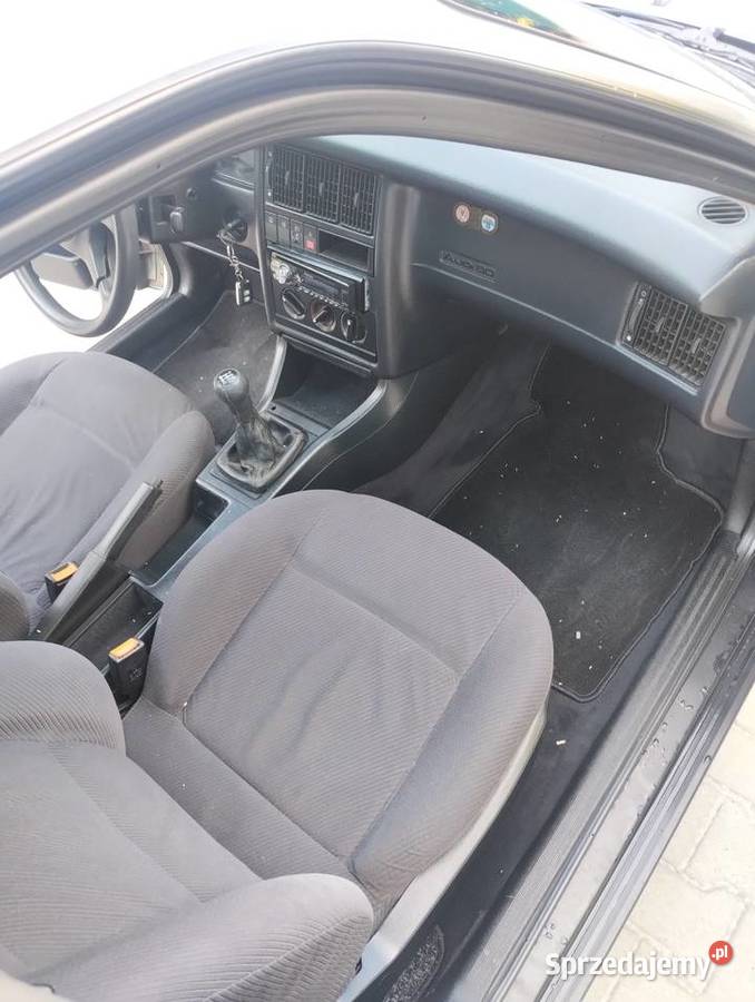 Audi 80 B4 23 Zadworze