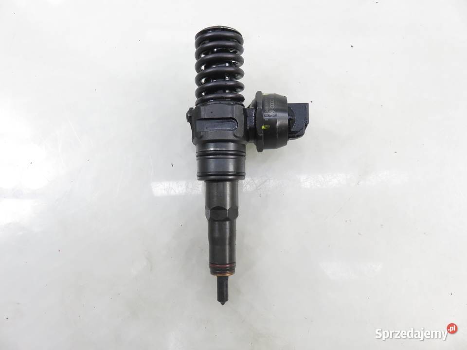 POMPOWTRYSKIWACZ VW TRANSPORTER T5 19 TDI osobowe