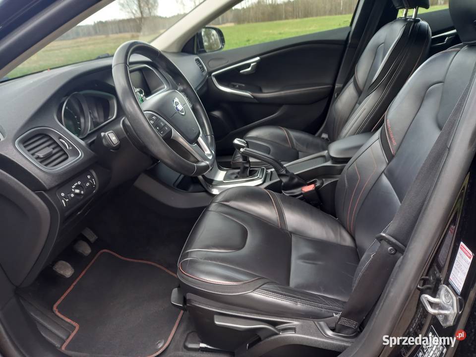 Volvo V40 20 D2 120 OCEAN RACE175786 Super Stan Mniów