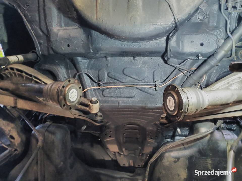 Wzmocnienie Podłogi wózka BMW e46 e36 NAPRAWA