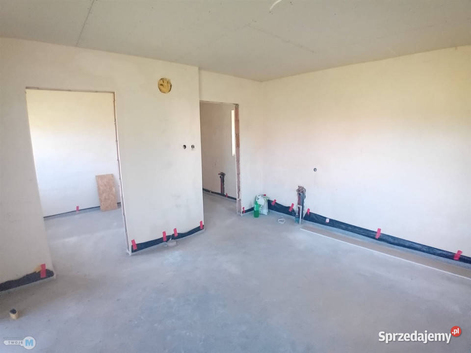 Dom wolnostojący Bałtów 70m 4706m2 świętokrzyskie