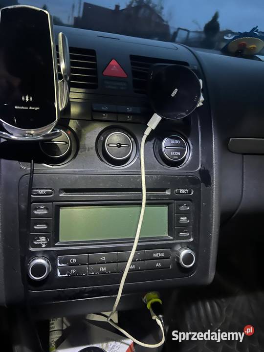 Volkswagen Touran 20 d 2005 nieuszkodzony Wasilków