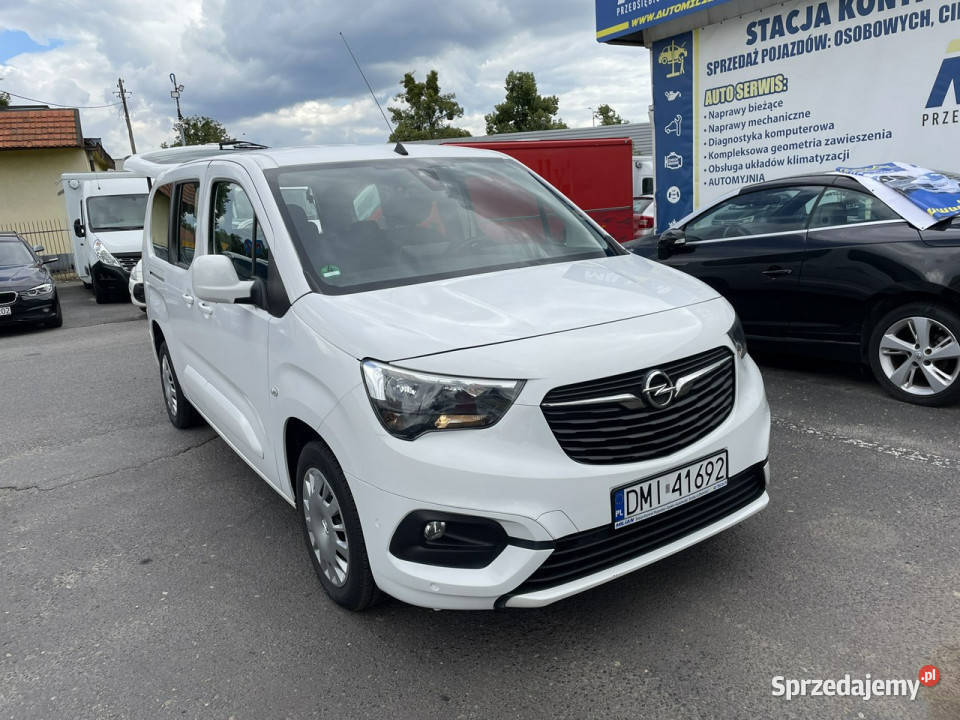 Opel Combo Life Combo Life Maxi system Start-Stop Samochody osobowe Syców