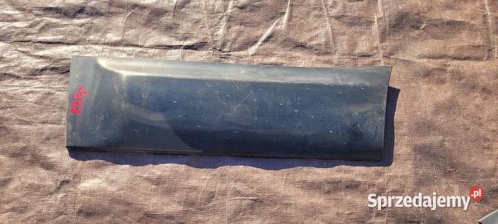 NISSAN QASHQAI 06 LISTWA DRZWI LEWY TYŁ Ruda Śląska