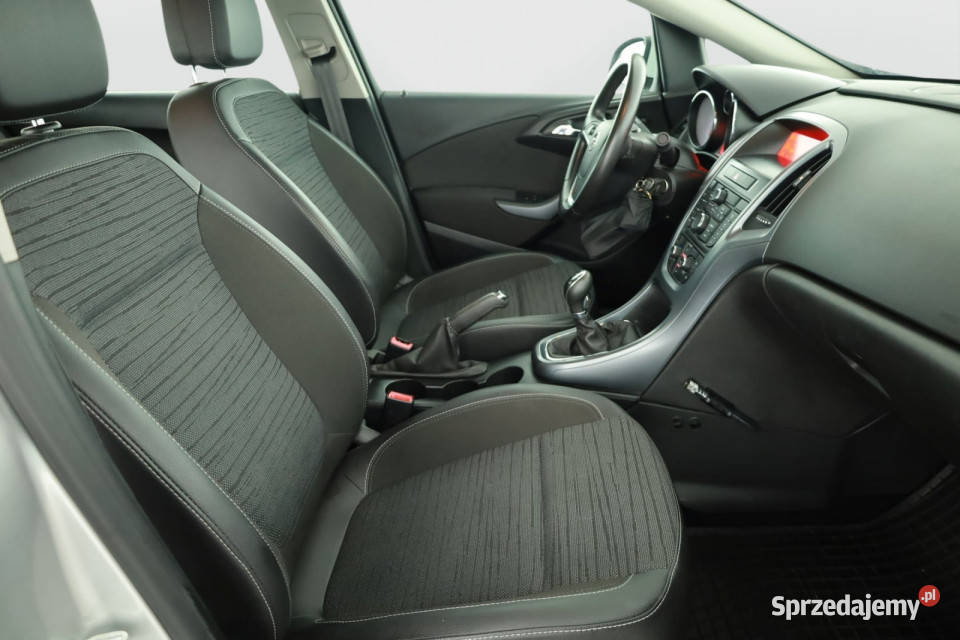 Opel Astra 14 T Bielany Wrocławskie