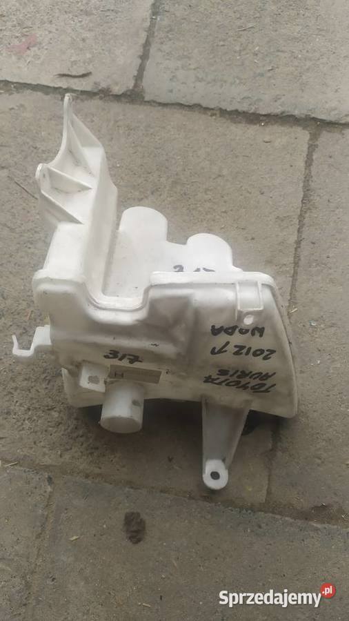 Toyota Auris 2013 2014 2015 zbiorniczek dolnośląskie Byków