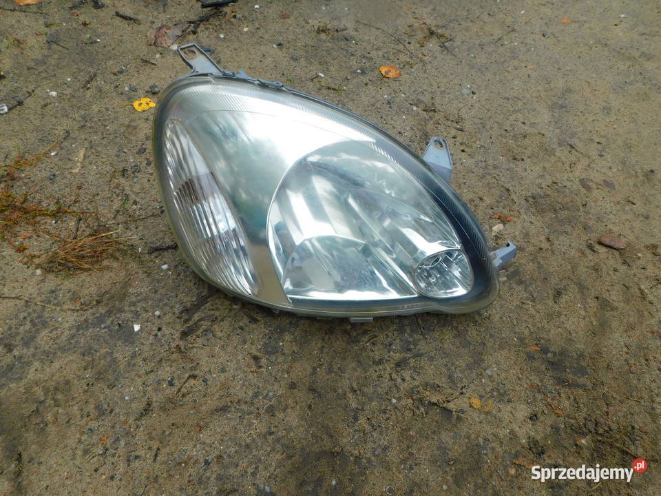 yaris I FL lift lampa prawa WYSYŁKA Żory sprzedam