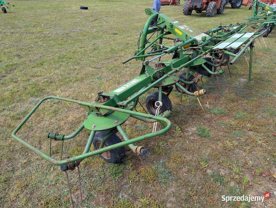 Przetrząsarka DEUTZ Fahr 252 Super przewracarka