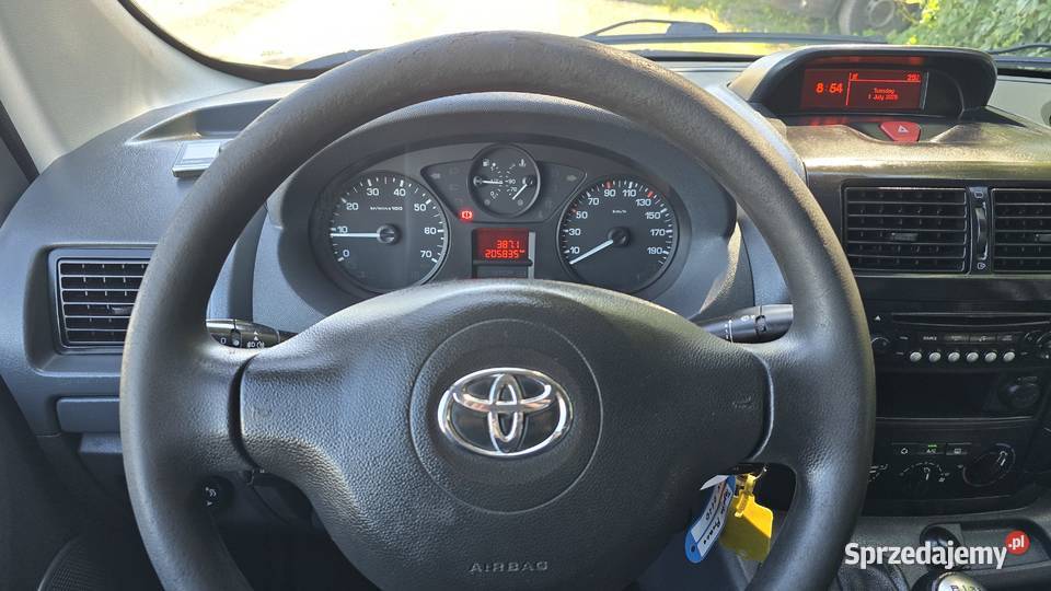 Toyota Proace 20 D 2013 webasto podgrzewane fotele