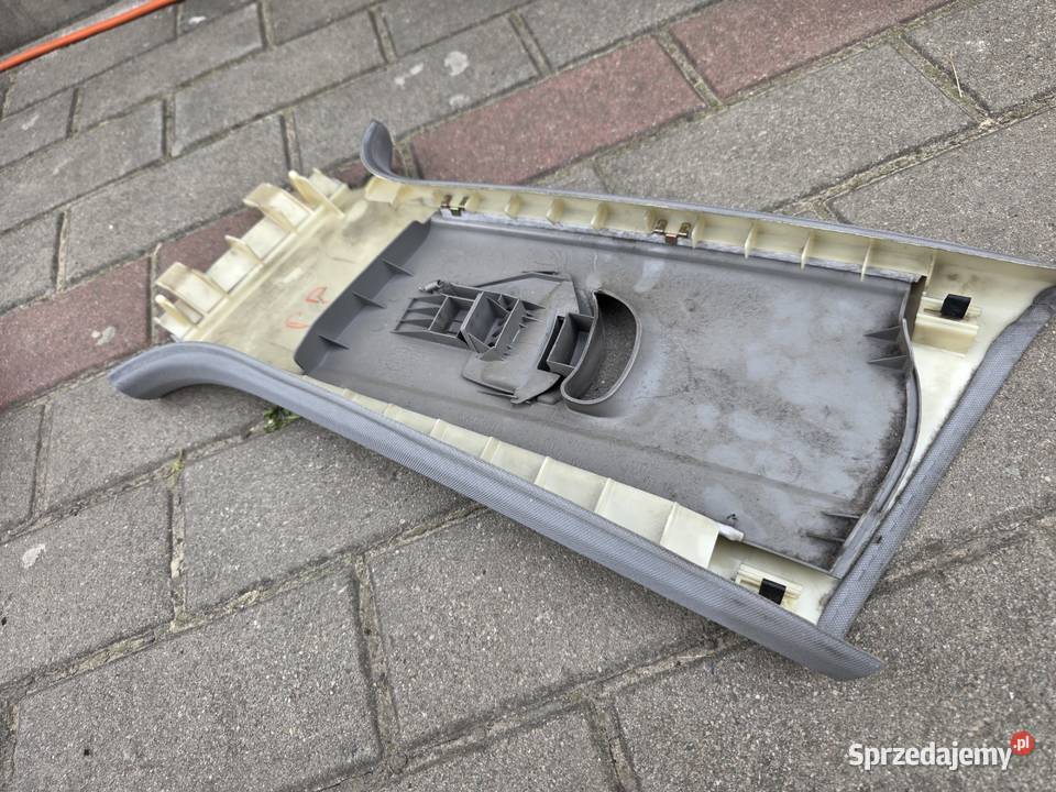 Listwa słupka prawa A4B6 8E0867244 Iława
