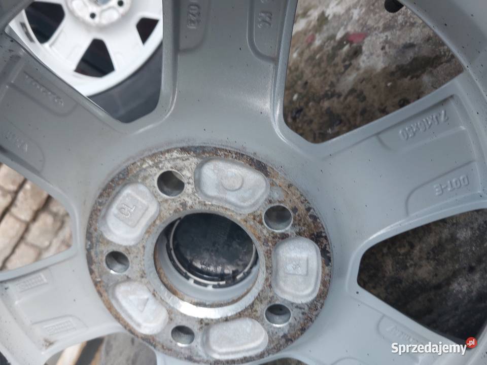 Felgi Volvo XC70 V70 5x108 16 et50 Samochodowe Wąwolnica