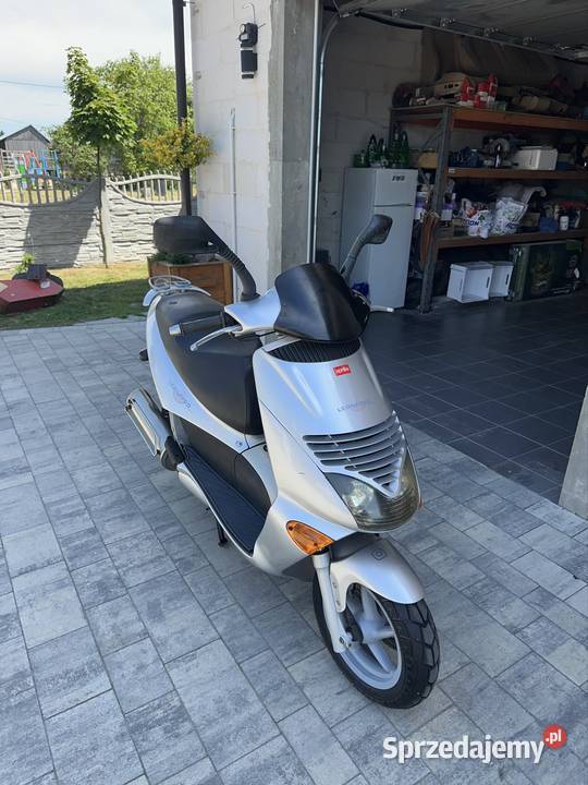 Skuter Aprilia 125 skuter