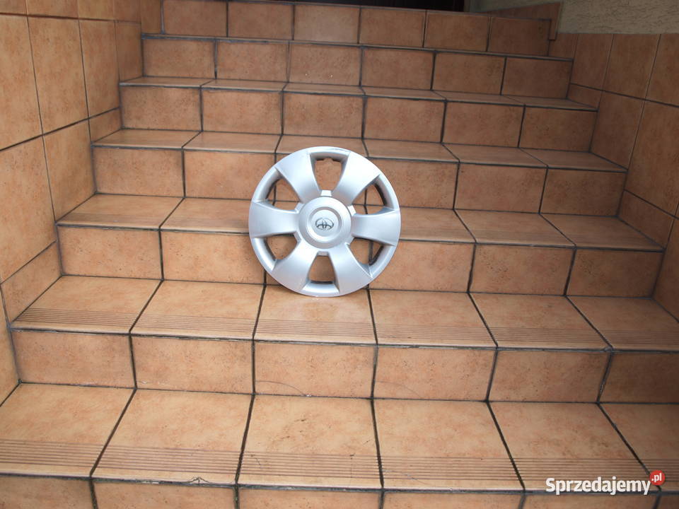 Toyota kołpak 15 oryginalny 1 sztuka Kalisz