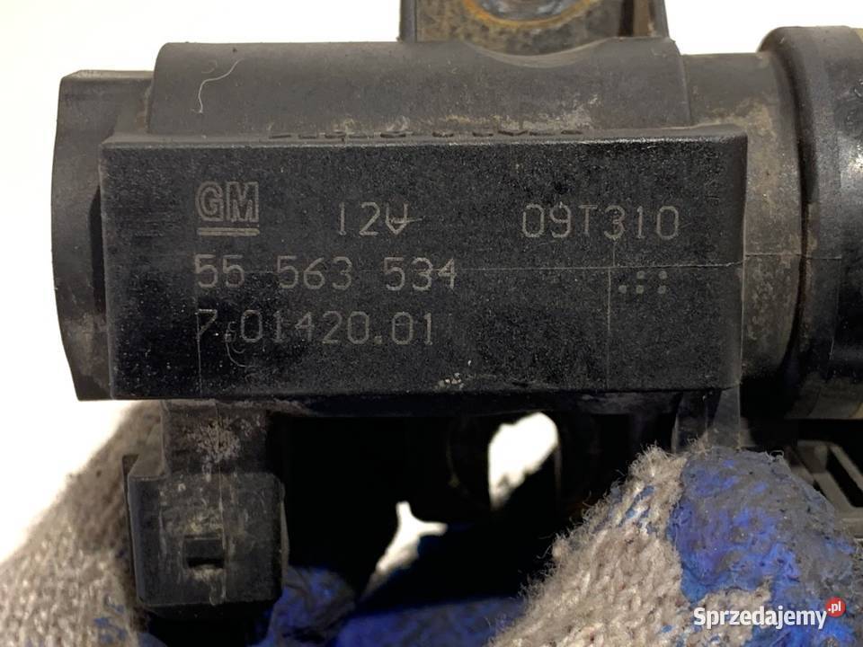 ZAWÓR PODCIŚNIENIA OPEL CORSA D 13 90 70142001