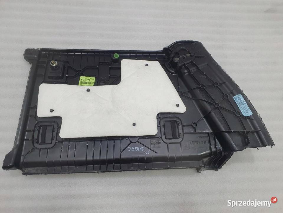 BOCZEK TAPICERKA BAGAŻNIKA 7246971 BMW E71 X6 wielkopolskie