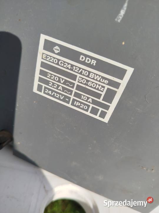 Prostownik 24 v na 12 v lubelskie Zamość sprzedam