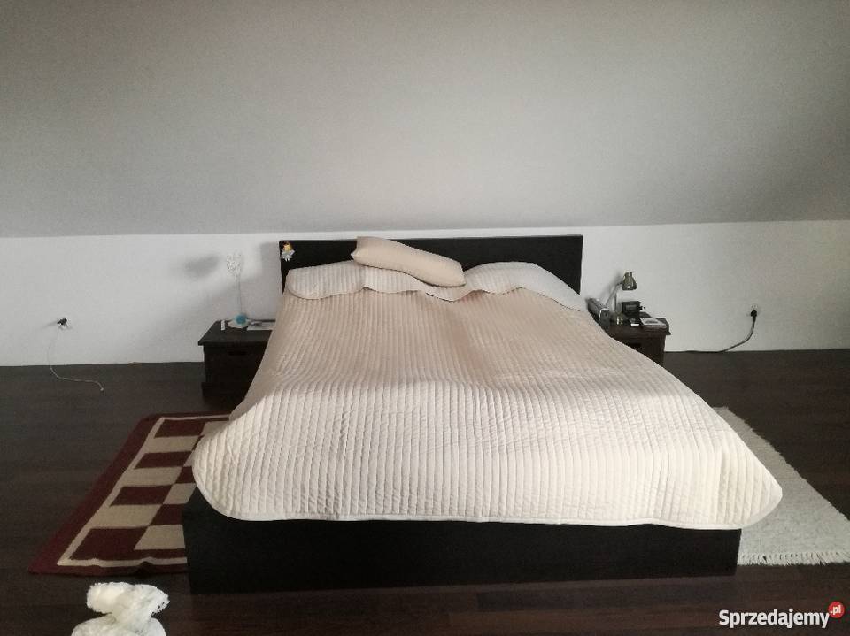 Rustykalna szafka nocna stolik nocny drewniany Krasów