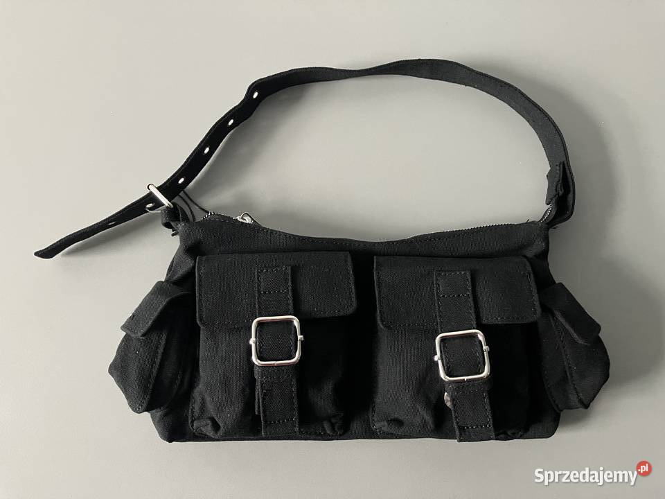 czarna torba torebka do reki kieszenie sinsay Do ręki  Toruń sprzedam