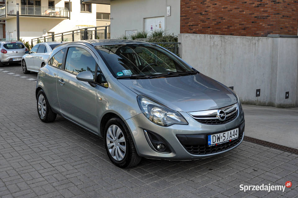 Opel Corsa 14 LPG Lift 2011 r Wrocław
