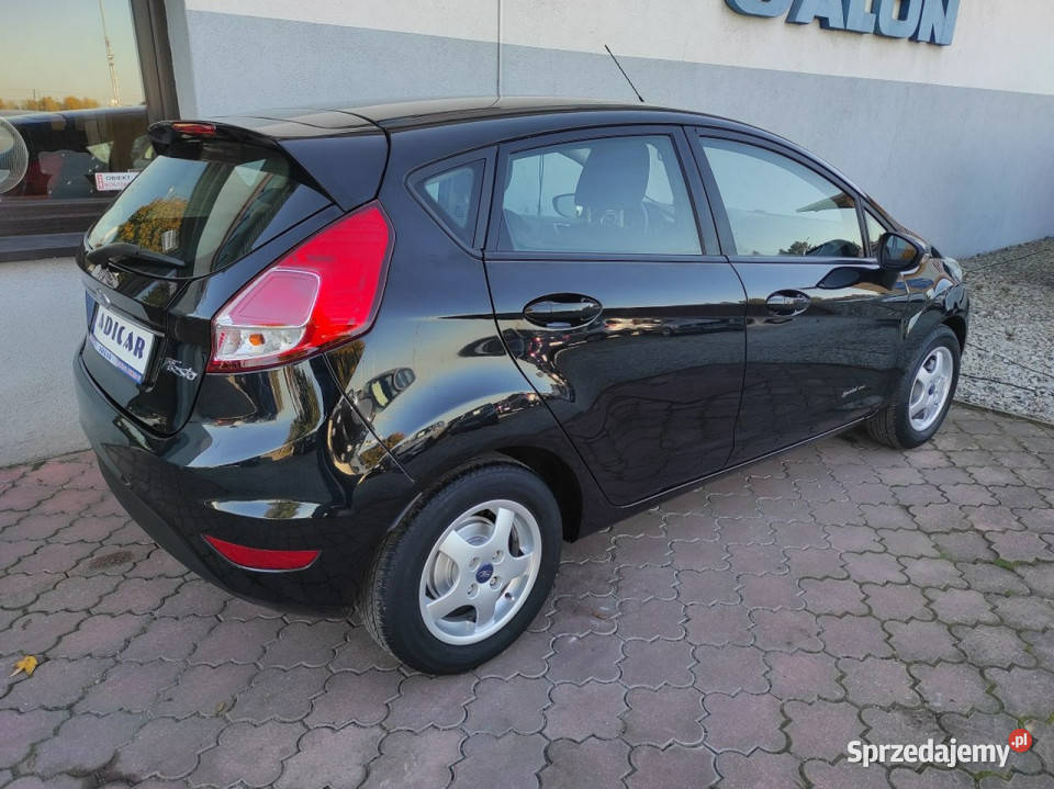 Ford Fiesta FL Nawigacja Tempomat LED alu klima Rok produkcji 2016