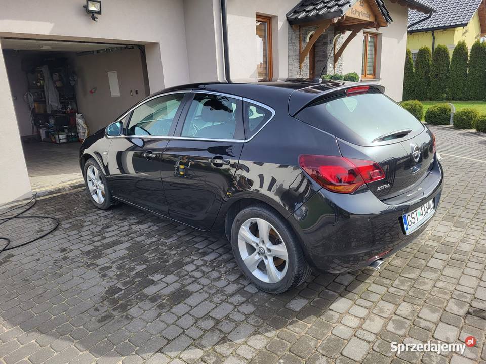 Opel Astra J 16 turbo benzyna 180 Pinczyn sprzedam