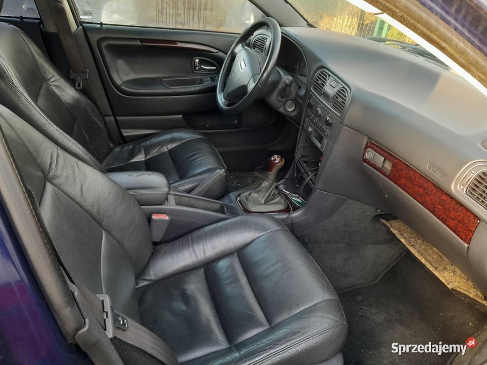 Volvo V40 18 benzyna 116 2003r Lift z de kombi Wronki