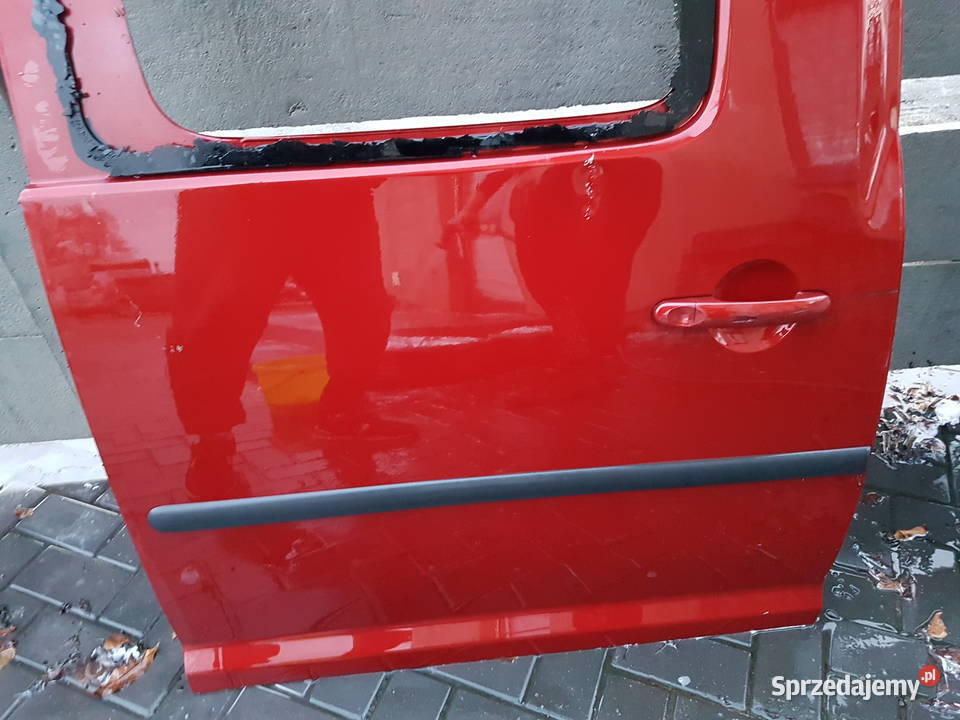 VW CADDY LIFE 2K0 2009 2011 DRZWI PRAWE SUWANE Karoseria Turek