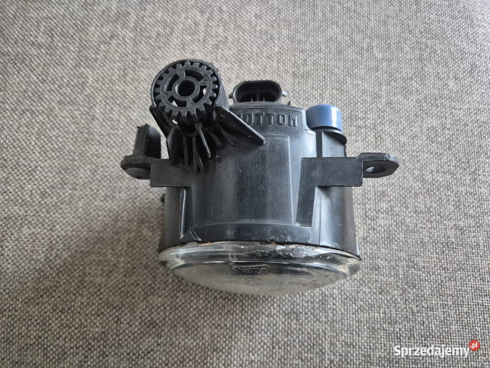 Halogen przedni Peugeot 308 II T9 Bucze