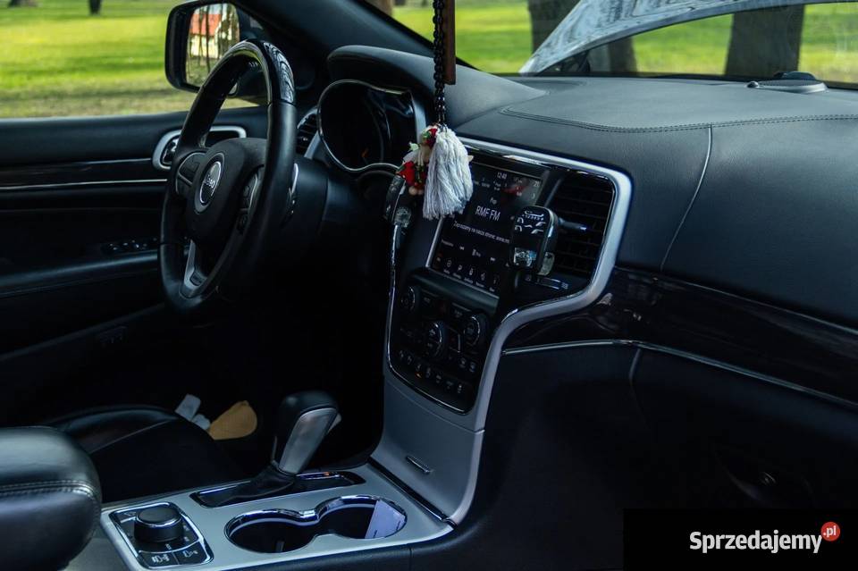 Jeep Grand Cherokee IV Overland 30 Diesel 301 Dubin