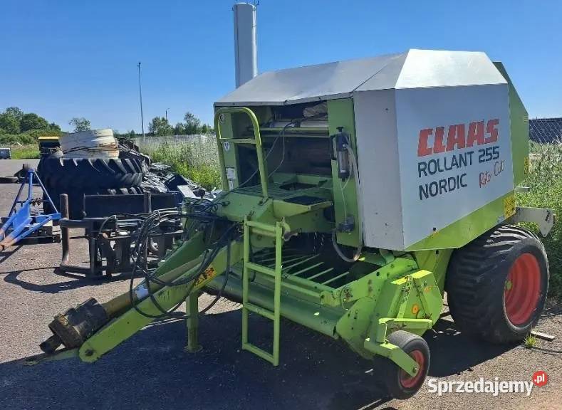 Claas Rollant 255 Prasa beluąca Szołtany