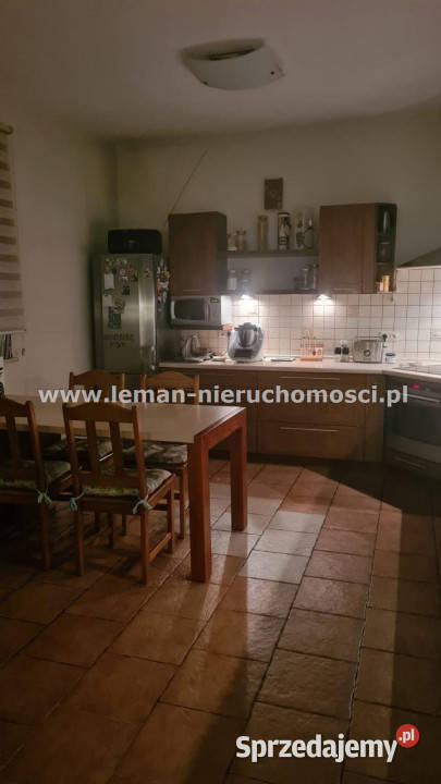 Dom wolnostojący na sprzedaż 371m2 Karolówka