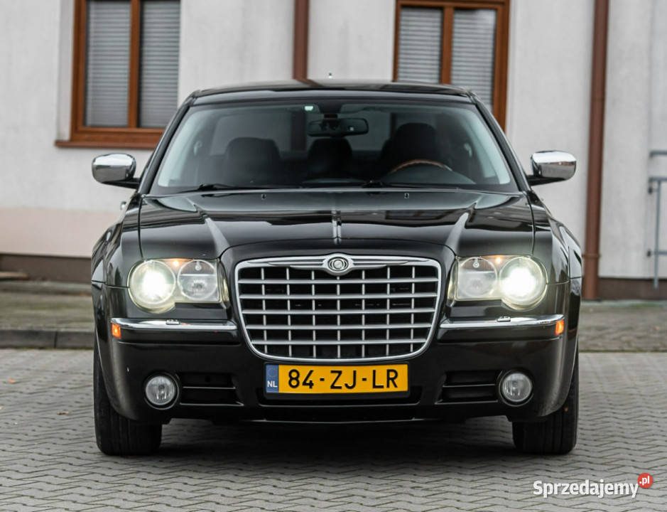 Chrysler 300C Luxury 27i V6 193 Super Stan 300C