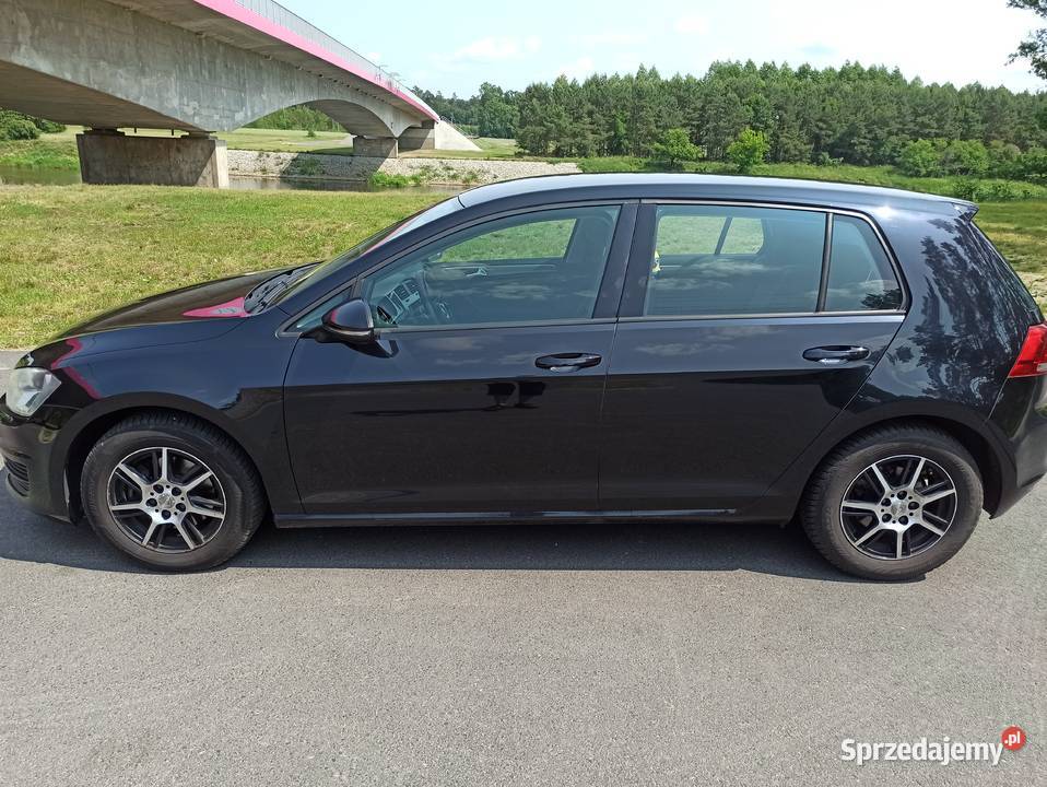 Volkswagen Golf 7 12 benzyna garażowany