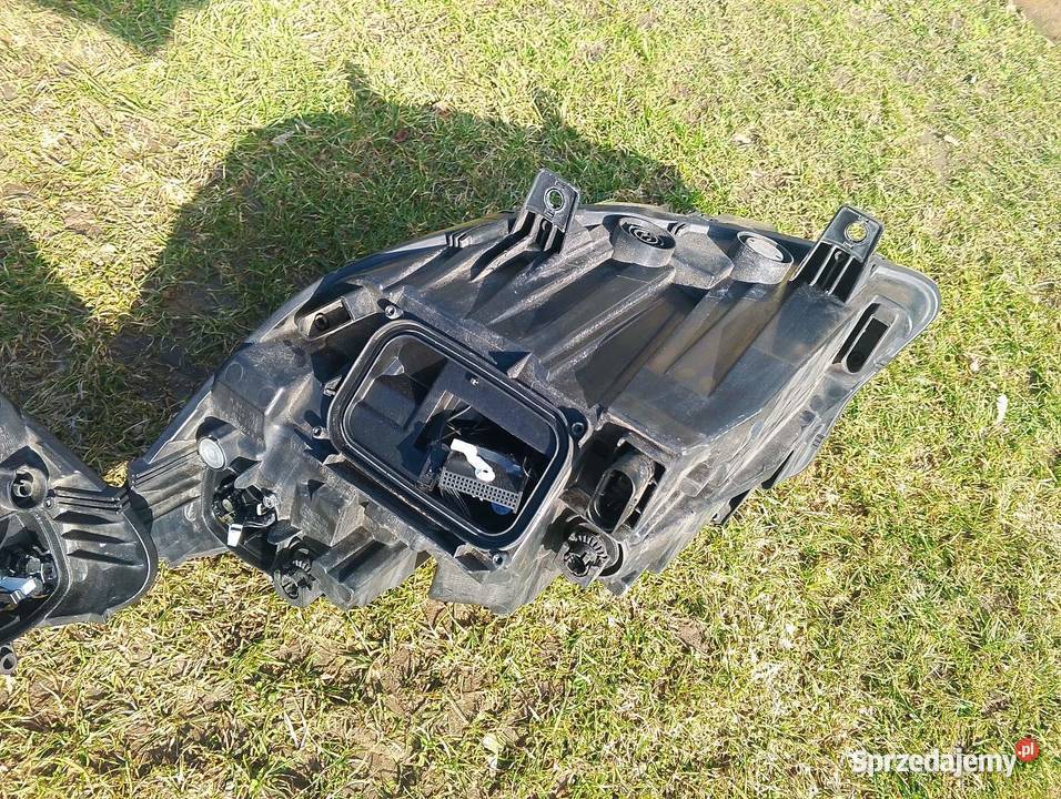 MERCEDES SPRINTER 907 910 LAMPY FULL LED Lampy przednie Pilzno