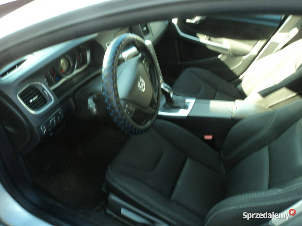 Volvo V60 sprzedam ładne VOLVO V60 Z 2016R 16 sprzedam
