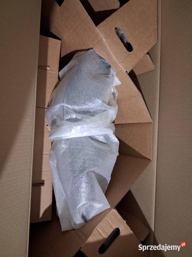 NOWY TOYOTA OE COROLL E21 REFLEKTOR PRAWY FULL