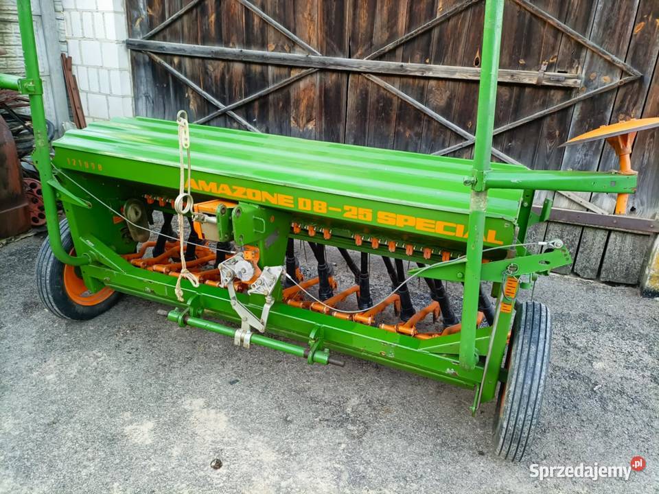 Siewnik Amazone D8 25 m Stan Idealny znaczniki sprzedam